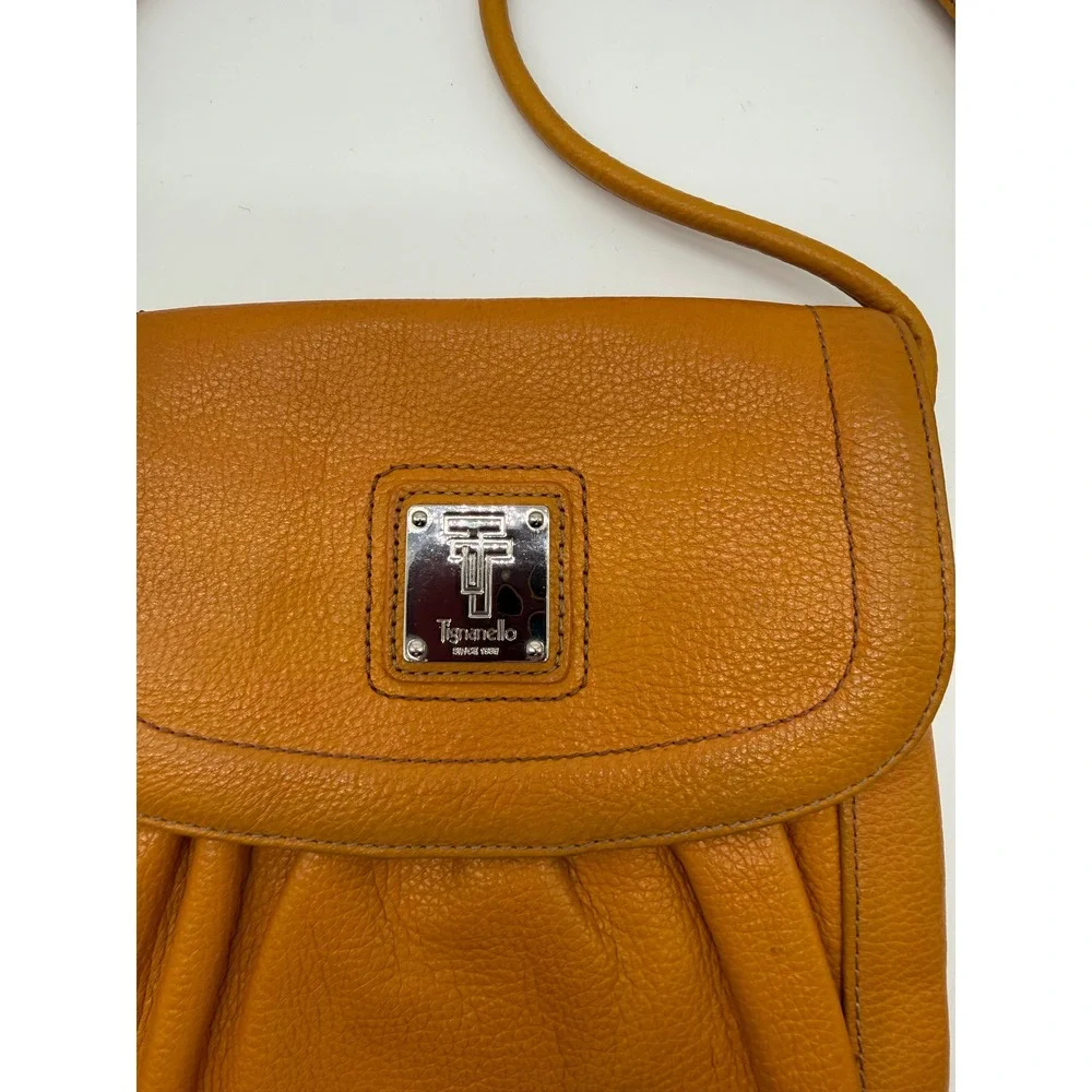 Tignanello Mustard Yellow Pebbled Leather Crossbody Bag Flap Messenger‎ Purse